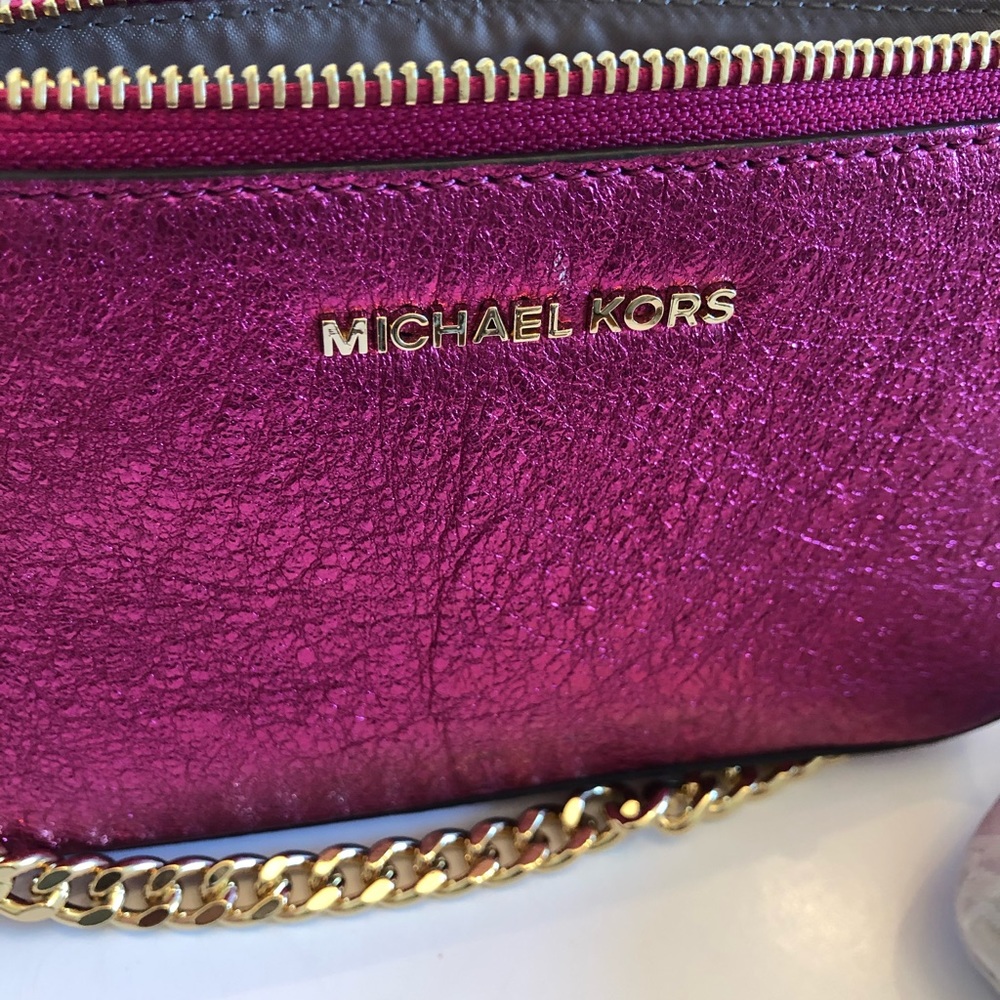 Michael Kors Ultra pink Metallic